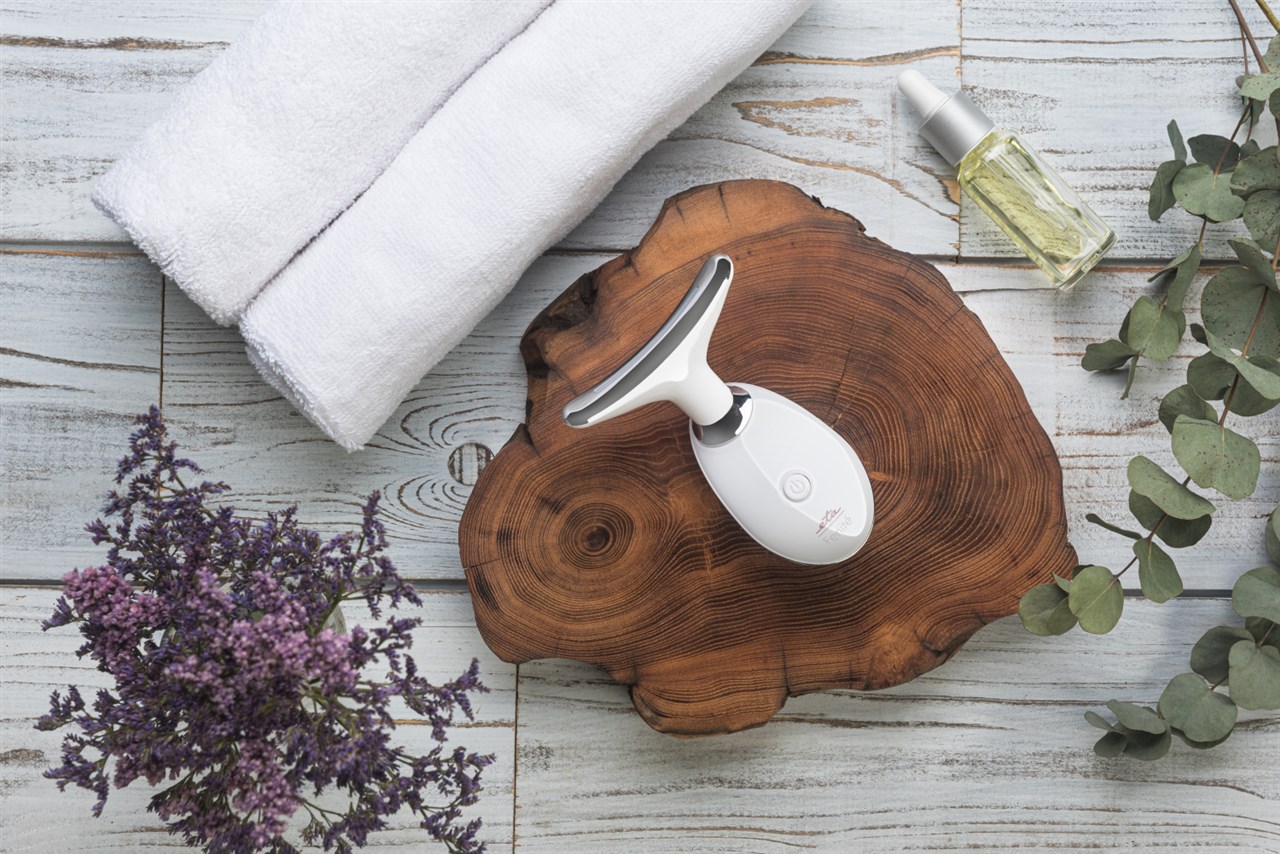 Масажер для обличчя та шиї ETA Fenite 4353 90000